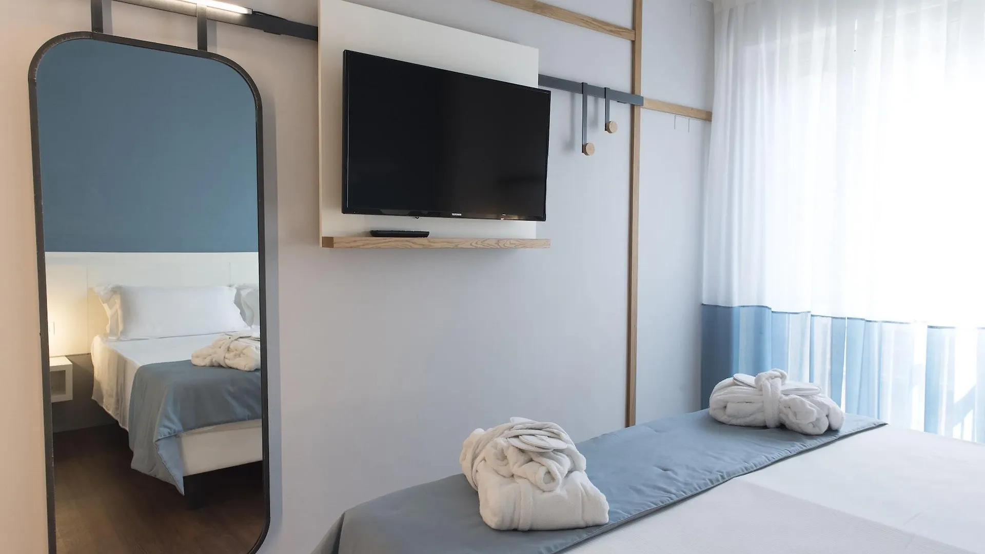 Beyou Hotel Polo Riccione 3*,