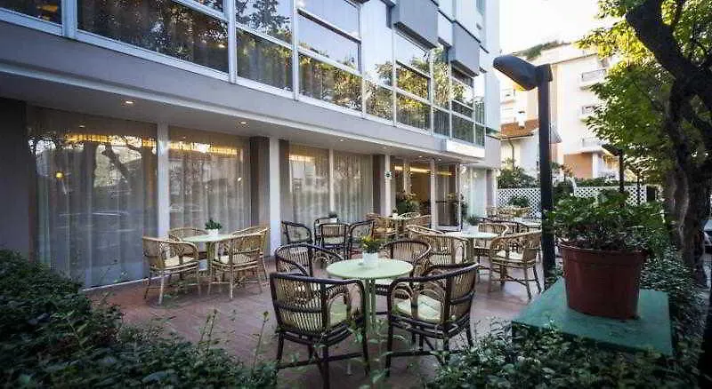 Beyou Hotel Polo Riccione 3*,